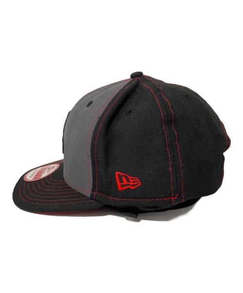 New Era（ニューエラ）New Era (ニューエラ) キャップ ブラック×レッドの古着・服飾アイテム