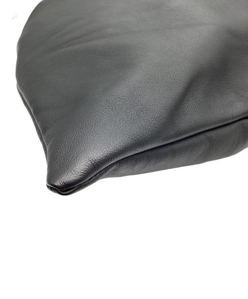 SLOW&CO（スロウアンドコー）SLOW&CO (スロウアンドコー) NEW SAUVAGE-WRAP BAG ブラックの古着・服飾アイテム