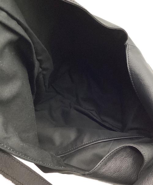 SLOW&CO（スロウアンドコー）SLOW&CO (スロウアンドコー) NEW SAUVAGE-WRAP BAG ブラックの古着・服飾アイテム