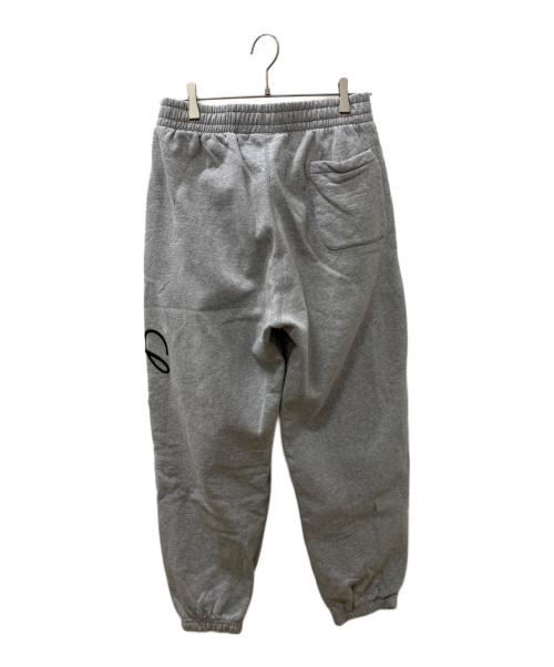 SUPREME（シュプリーム）SUPREME (シュプリーム) Raised Script Sweatpants グレー サイズ:Sの古着・服飾アイテム