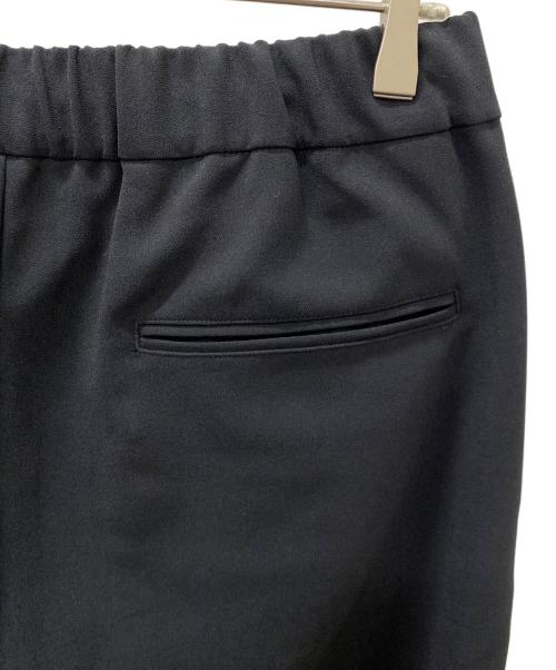 ATTACHMENT（アタッチメント）ATTACHMENT (アタッチメント) PE STRETCH DOUBLE CLOTH REGULAR FIT EASY TROUSERS ブラック サイズ:3の古着・服飾アイテム