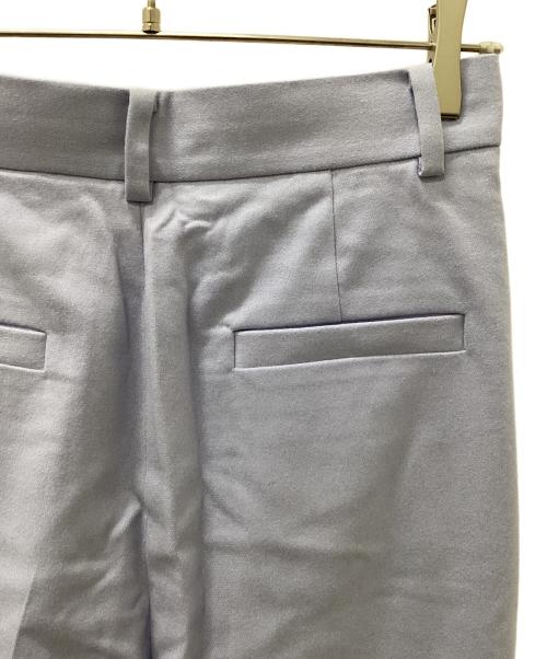 UNITED ARROWS TOKYO（ユナイテッドアローズトウキョウ）UNITED ARROWS TOKYO (ユナイテッドアローズトウキョウ) 2タック テーパードパンツ ラベンダー サイズ:40の古着・服飾アイテム