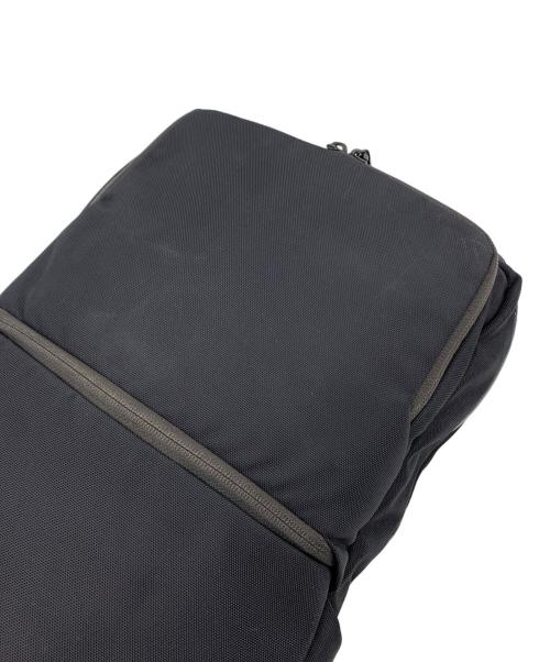 THE NORTH FACE（ザ ノース フェイス）THE NORTH FACE (ザ ノース フェイス) SHUTTLE DAYPACK SLIM ブラックの古着・服飾アイテム