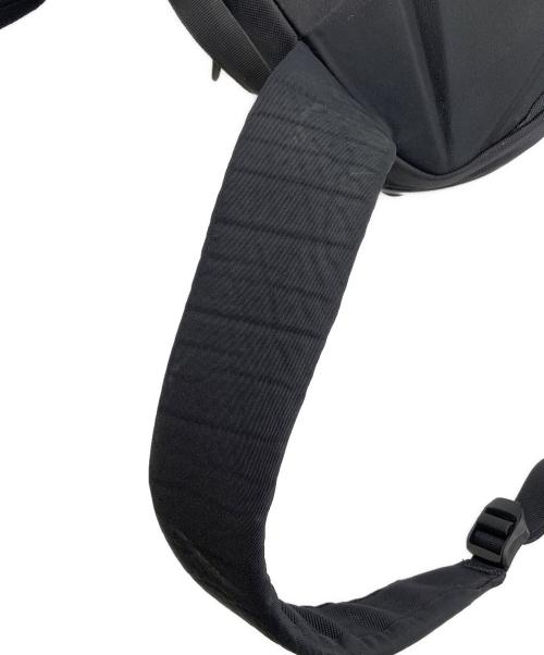 THE NORTH FACE（ザ ノース フェイス）THE NORTH FACE (ザ ノース フェイス) SHUTTLE DAYPACK SLIM ブラックの古着・服飾アイテム