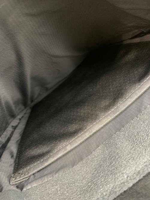 THE NORTH FACE（ザ ノース フェイス）THE NORTH FACE (ザ ノース フェイス) SHUTTLE DAYPACK SLIM ブラックの古着・服飾アイテム