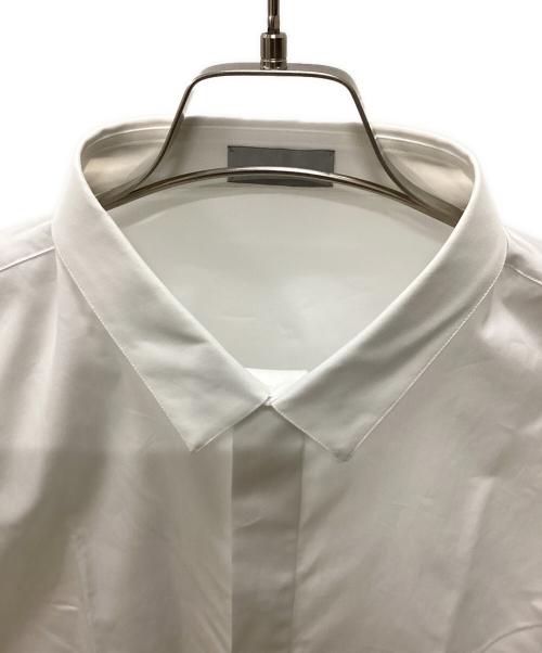 DIOR HOMME（ディオール オム）Dior Homme (ディオール オム) コットン ビーワンポイント刺繍 比翼長袖シャツ	 ホワイト サイズ:45の古着・服飾アイテム