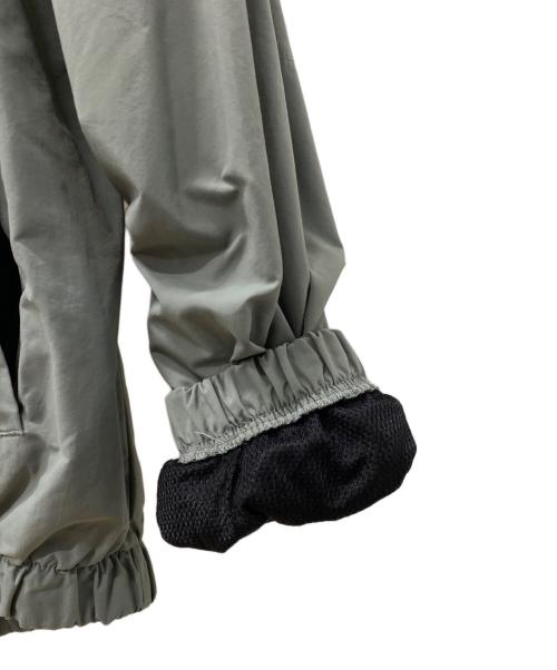 US ARMY（ユーエスアーミー）US ARMY (ユーエスアーミー) 00's PHYSICAL TRAINING REFLECTIVE PT JACKET グレー サイズ:Mの古着・服飾アイテム