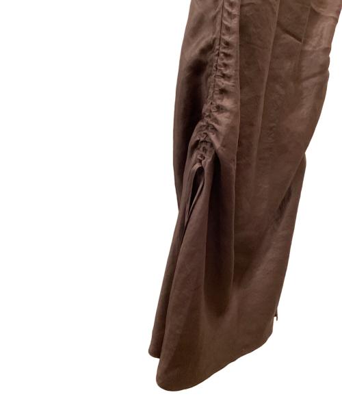 Noble（ノーブル）Noble (ノーブル) ドロストギャザーサテンマーメイドスカート ブラウン サイズ:38の古着・服飾アイテム