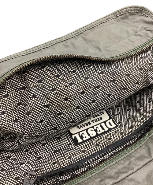 DIESEL（ディーゼル）DIESEL (ディーゼル) 00’s Metal Logo Handbag グリーンの古着・服飾アイテム