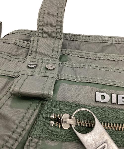 DIESEL（ディーゼル）DIESEL (ディーゼル) 00’s Metal Logo Handbag グリーンの古着・服飾アイテム