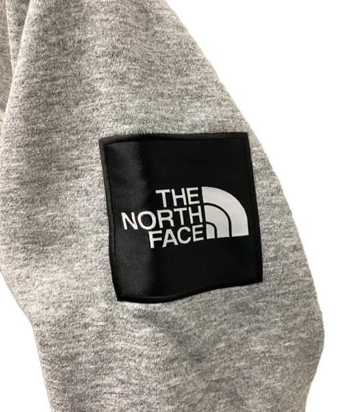 THE NORTH FACE（ザ ノース フェイス）THE NORTH FACE (ザ ノース フェイス) SQUARE LOGO FULL ZIP グレー サイズ:Sの古着・服飾アイテム