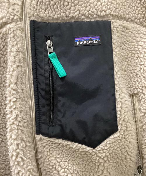 Patagonia（パタゴニア）Patagonia (パタゴニア) CLASSIC RETRO X JACKET ベージュ サイズ:Mの古着・服飾アイテム