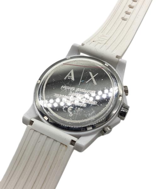 ARMANI EXCHANGE（アルマーニ エクスチェンジ）ARMANI EXCHANGE (アルマーニ エクスチェンジ) 腕時計 ホワイトの古着・服飾アイテム