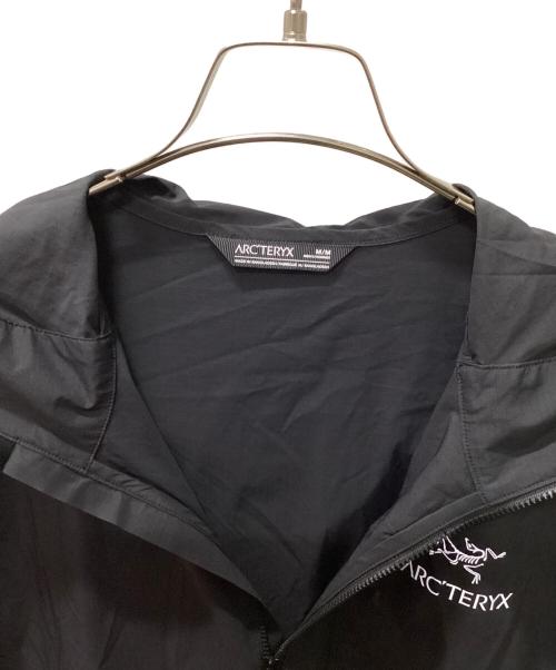 ARC'TERYX（アークテリクス）ARC'TERYX (アークテリクス) SQUAMISH HOODY ブラック サイズ:Ｍの古着・服飾アイテム