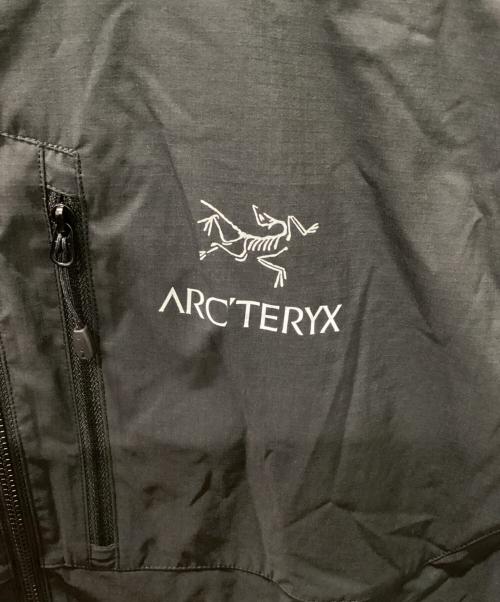 ARC'TERYX（アークテリクス）ARC'TERYX (アークテリクス) SQUAMISH HOODY ブラック サイズ:Ｍの古着・服飾アイテム