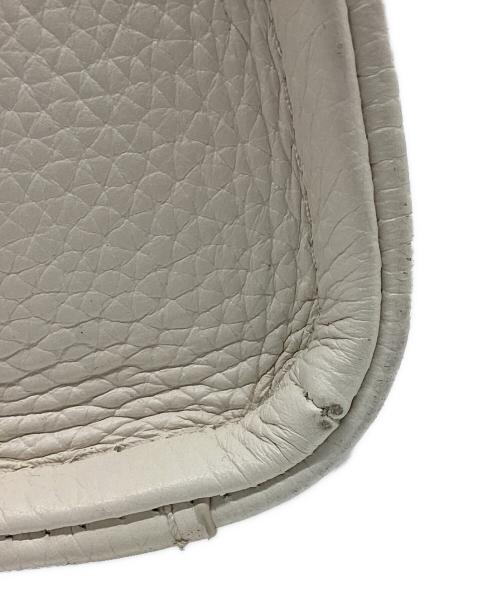 MARC JACOBS（マークジェイコブズ）MARC JACOBS (マークジェイコブズ) THE LEATHER TOTE ホワイトの古着・服飾アイテム