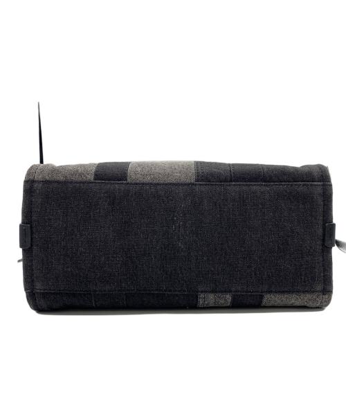 MARC JACOBS（マークジェイコブズ）MARC JACOBS (マークジェイコブズ) THE DENIM MEDIUM TOTE BAG ブラックの古着・服飾アイテム