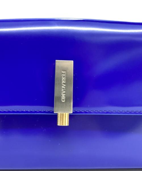 Ferragamo（フェラガモ）Ferragamo (フェラガモ) Geometric ショルダーバッグ ブルーの古着・服飾アイテム