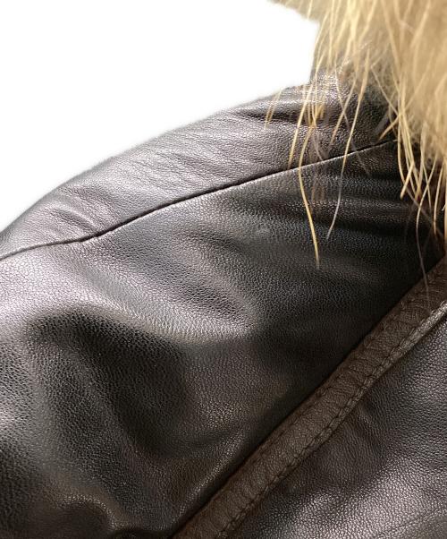 AVIREX（アヴィレックス）AVIREX (アヴィレックス) レザーダウンジャケット ブラック サイズ:Mの古着・服飾アイテム