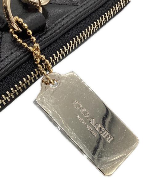 COACH（コーチ）COACH (コーチ) キルティングチェーントートバッグ ブラックの古着・服飾アイテム