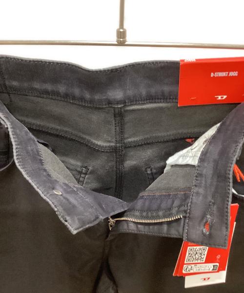 DIESEL（ディーゼル）DIESEL (ディーゼル) D-STRUKT JOGG JEANS ブラック サイズ:91cm(W36)の古着・服飾アイテム