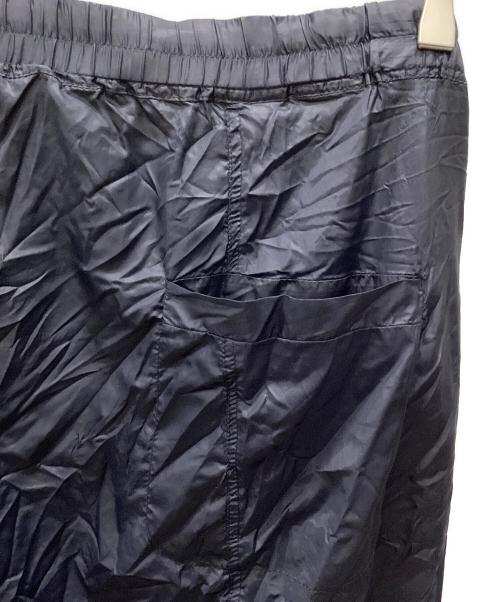 ARMANI EXCHANGE（アルマーニ エクスチェンジ）ARMANI EXCHANGE (アルマーニ エクスチェンジ) ナイロンサルエルパンツ ネイビー サイズ:30 未使用品の古着・服飾アイテム