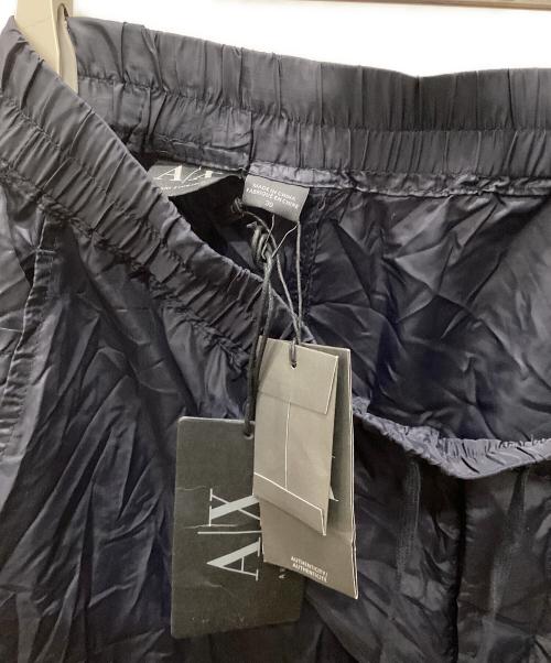 ARMANI EXCHANGE（アルマーニ エクスチェンジ）ARMANI EXCHANGE (アルマーニ エクスチェンジ) ナイロンサルエルパンツ ネイビー サイズ:30 未使用品の古着・服飾アイテム
