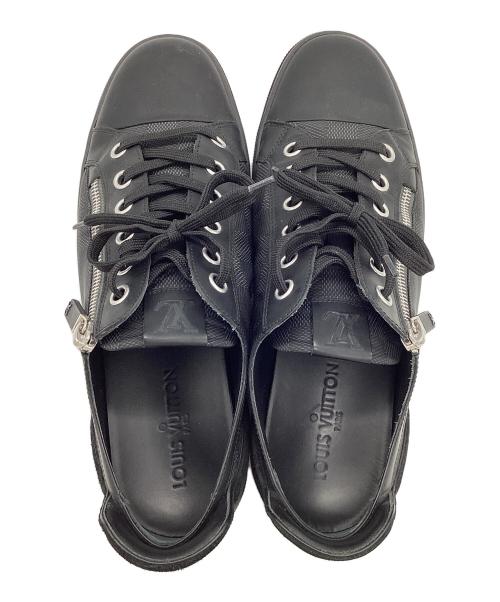 LOUIS VUITTON（ルイ ヴィトン）LOUIS VUITTON (ルイ ヴィトン) サイドジップスニーカー ブラック サイズ:7 1/2の古着・服飾アイテム