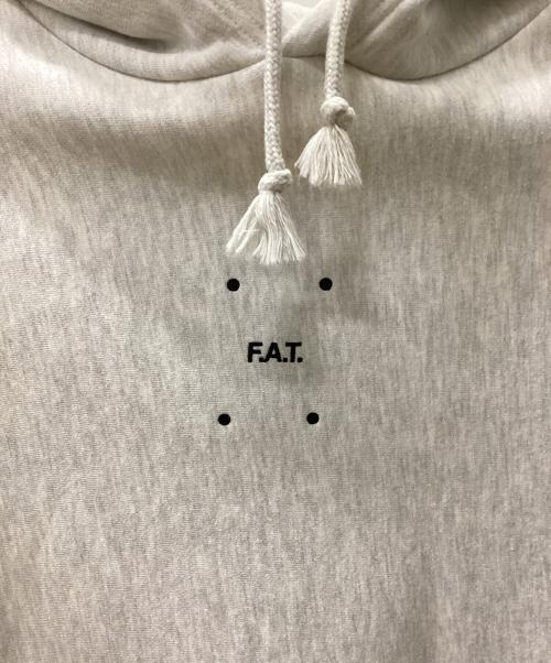 FAT（エフエーティー）FAT (エフエーティー) FOLEOVER ライトグレー サイズ:FATの古着・服飾アイテム