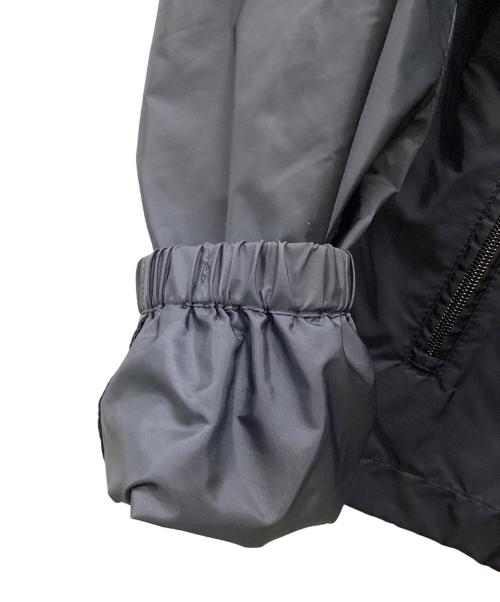 PRADA（プラダ）PRADA (プラダ) プレートナイロンジャケット グレー×ブラック サイズ:46の古着・服飾アイテム