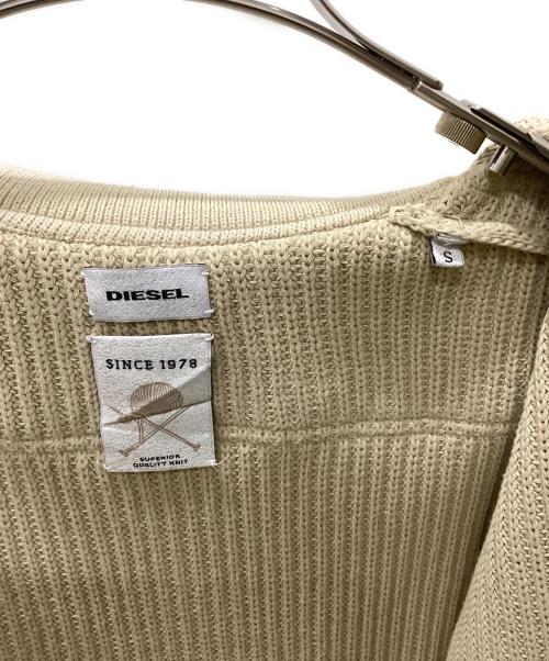 DIESEL（ディーゼル）DIESEL (ディーゼル) ドライバーズニット ベージュ サイズ:Sの古着・服飾アイテム