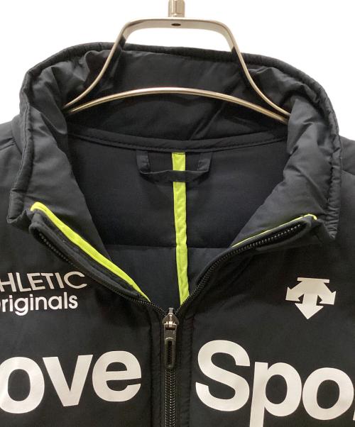 DESCENTE GOLF（デサントゴルフ）DESCENTE GOLF (デサントゴルフ) ゴルフウェア(トップス) ブラック×イエロー サイズ:Mの古着・服飾アイテム