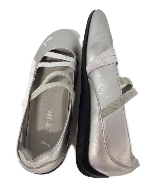 PUMA（プーマ）PUMA (プーマ) SPEEDCAT BALLET METALLIC シルバー サイズ:23.5cmの古着・服飾アイテム