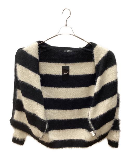 glamb（グラム）glamb (グラム) ファジーボーダーカーディガン ホワイト×ブラック サイズ:MEDIUM 未使用品の古着・服飾アイテム