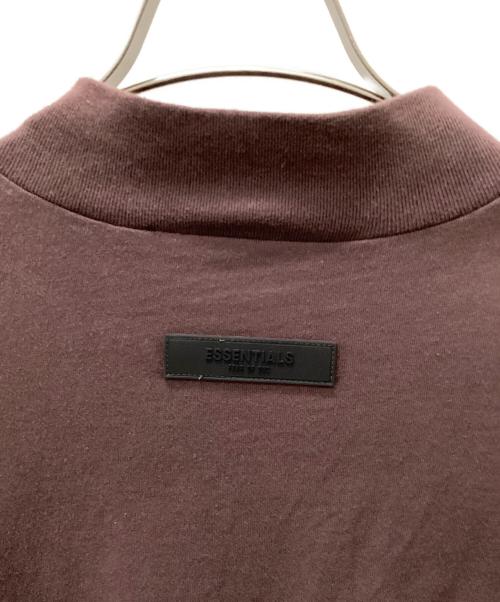 FOG ESSENTIALS（フィアオブゴッド エッセンシャル）FOG ESSENTIALS (フィアオブゴッド エッセンシャル) 長袖Tシャツ ブラウン サイズ:Sの古着・服飾アイテム