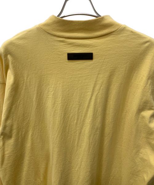 FOG ESSENTIALS（フィアオブゴッド エッセンシャル）FOG ESSENTIALS (フィアオブゴッド エッセンシャル) 長袖Tシャツ イエロー サイズ:Mの古着・服飾アイテム