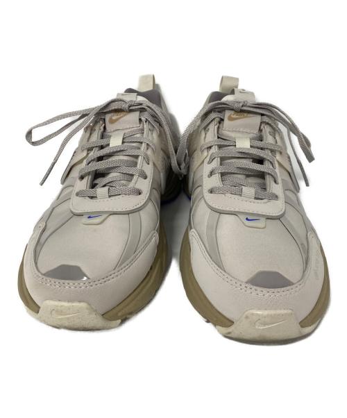 NIKE（ナイキ）NIKE (ナイキ) WMNS V2K RUN GTX ホワイト サイズ:23.5cmの古着・服飾アイテム