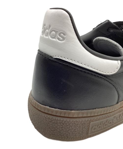 adidas（アディダス）adidas (アディダス) スニーカー ブラック×ホワイト サイズ:26.5cmの古着・服飾アイテム