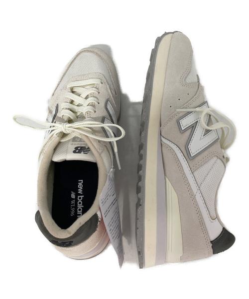 NEW BALANCE（ニューバランス）NEW BALANCE (ニューバランス) WL996TX2 ベージュ サイズ:24cmの古着・服飾アイテム