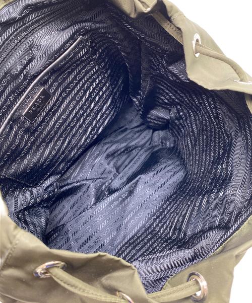 PRADA（プラダ）PRADA (プラダ) ナイロンリュック カーキの古着・服飾アイテム