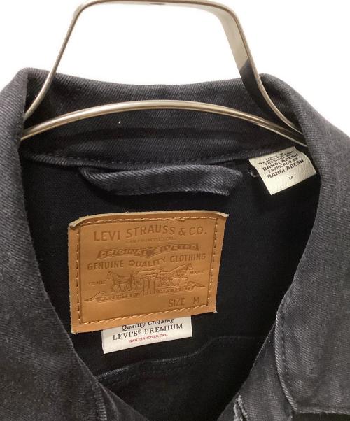 LEVI'S（リーバイス）LEVI'S (リーバイス) ストレッチデニムトラッカージャケット ブラック サイズ:Mの古着・服飾アイテム