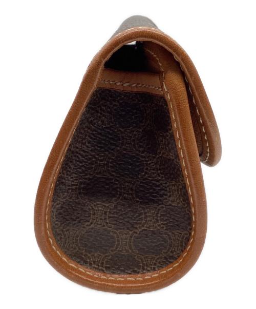 CELINE（セリーヌ）CELINE (セリーヌ) フラップポーチ ブラウンの古着・服飾アイテム