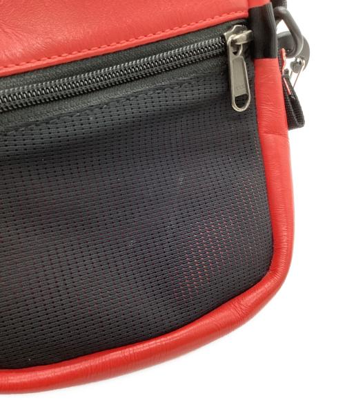 THE NORTH FACE（ザ ノース フェイス）THE NORTH FACE (ザ ノース フェイス) SUPREME (シュプリーム) ショルダーバッグ レッド×ブラックの古着・服飾アイテム