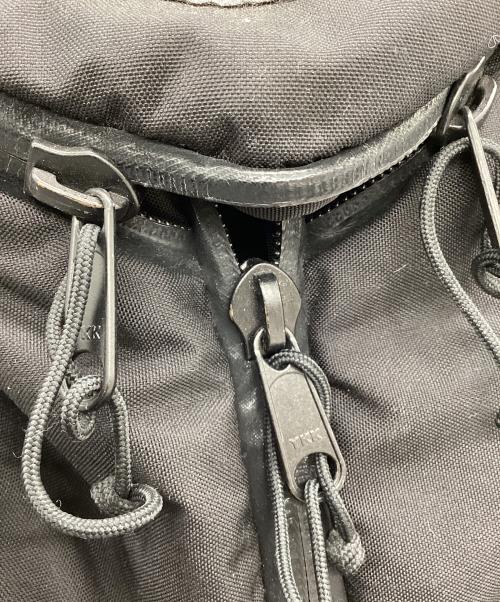 MYSTERY RANCH（ミステリーランチ）MYSTERY RANCH (ミステリーランチ) URBAN ASSAULT ブラックの古着・服飾アイテム