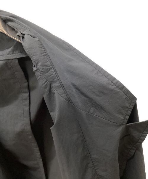 UNITED ARROWS（ユナイテッドアローズ）UNITED ARROWS (ユナイテッドアローズ) UNITED ARROWS ダントツ撥水 オーディナリー ナイロン ４ボタン ダブル ジャケット グレー サイズ:Sの古着・服飾アイテム