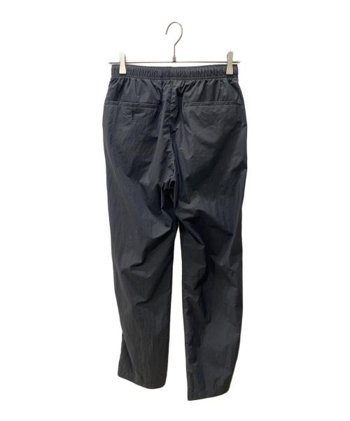 UNITED ARROWS（ユナイテッドアローズ）UNITED ARROWS (ユナイテッドアローズ) ダントツ撥水 ナイロン イージーパンツ グレー サイズ:Sの古着・服飾アイテム