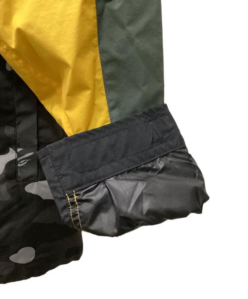 A BATHING APE（ア ベイシング エイプ）A BATHING APE (ア ベイシング エイプ) マウンテンパーカー グレー×ブラック サイズ:M 未使用品の古着・服飾アイテム