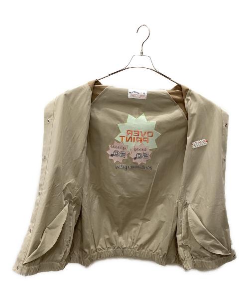 overprint（オーバープリント）overprint (オーバープリント) overprint コーチジャケット ベージュ サイズ:XL 未使用品の古着・服飾アイテム