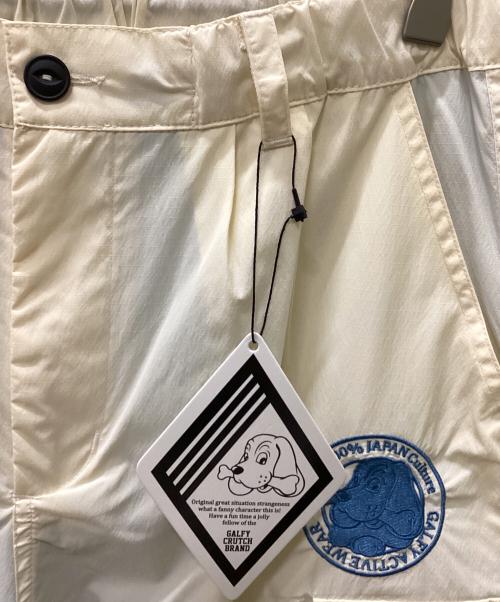 GALFY（ガルフィー）GALFY (ガルフィー) わんわんFCヒザパッカンパンツ ホワイト×ブルー サイズ:中型犬 未使用品の古着・服飾アイテム