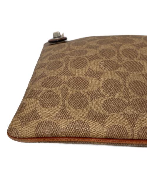 COACH（コーチ）COACH (コーチ) クラッチバッグ ブラウンの古着・服飾アイテム